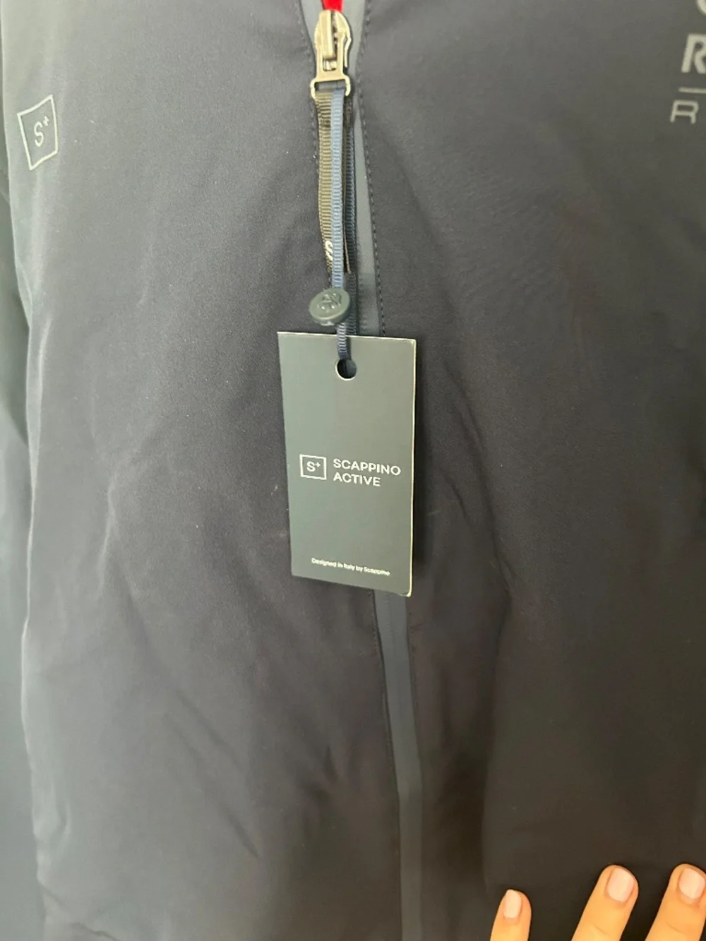 Red Bull Racing Rain Jacket - Picture 3 of 7